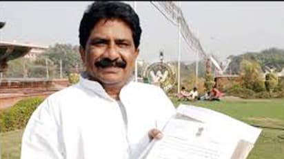 కరోనా: మాజీ ఎంపీ సబ్బం హరి కన్నుమూత