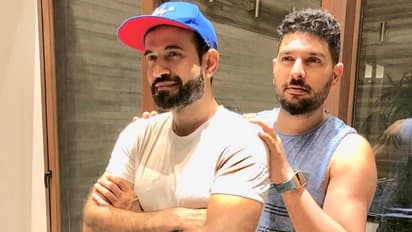 ಸಾಮಾಜಿಕ ಜಾಲತಾಣದಲ್ಲಿ ಟ್ರೆಂಡ್ ಆಯ್ತು ಯುವಿ-ಇರ್ಫಾನ್ ಭೇಟಿ