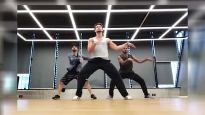 Tiger Shroff reminds of young Salman Khan: Attitude, looks and moves