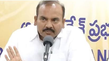 ఆధారాలు దొరక్కపోతే.. తప్పుడు కేసులు పెడతారా: వైసీపీపై ప్రత్తిపాటి ఫైర్