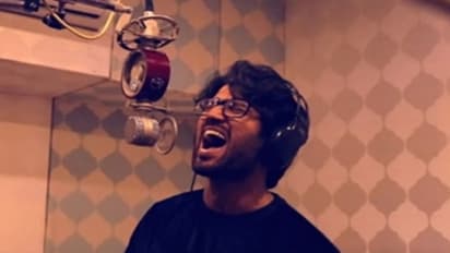 వాట్ ద F** బూతు పాట తీయించేశారు.. విజయ్ ఏమంటాడో..