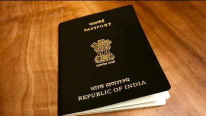 ಮಗುವನ್ನು ಬಿಟ್ಟುಹೋದ ತಂದೆ ಹೆಸರನ್ನು ಪಾಸ್ಪೋರ್ಟ್ನಿಂದ ತೆಗೆಯಲು ಹೈಕೋರ್ಟ್ ಸೂಚನೆ!