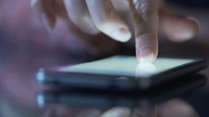 വിവാഹ മോചനം നേടിയ ഭാര്യയുടെ അശ്ലീല ചിത്രങ്ങള്‍ പ്രചരിപ്പിക്കുമെന്ന് ഭീഷണി; യുഎഇയില്‍ പ്രവാസിക്ക് ശിക്ഷ