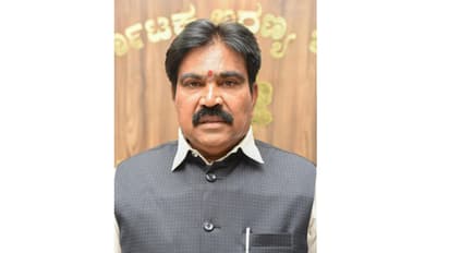 ಅನರ್ಹ ಶಾಸಕಗೆ ಇಲ್ಲ ಬಿಜೆಪಿ ಟಿಕೆಟ್ : ಈಶ್ವರಪ್ಪ ಪುತ್ರನ ಕಣಕ್ಕಿಳಿಸಲು ಪ್ಲಾನ್