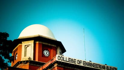 கொரோனா உள்ளவர் பகுதியை சுற்றிவளைக்க சேட்லைட் மேப் ..!! அதிரடியாக களத்தில் இறங்கிய அண்ணா பல்கலை கழகம்..!!