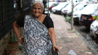 ഒറ്റ പോസ്റ്റിലൂടെ ലീല ആന്റി ഫെയ്മസായി!