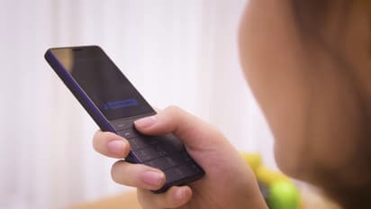 Motorola Feature ph Launch-স্মার্টফোনের যুগেও প্রয়োজন ফিচার ফোন, একসঙ্গে ৩ টি ফিচার ফোন আনছে মোটোরোলা