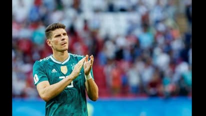 ജര്മന് സ്ട്രൈക്കര് മരിയോ ഗോമസ് വിരമിച്ചു