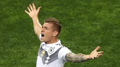 ക്രൂസിന് ജര്മന് ഫുട്ബോളര് ഓഫ് ദി ഇയര് പുരസ്കാരം