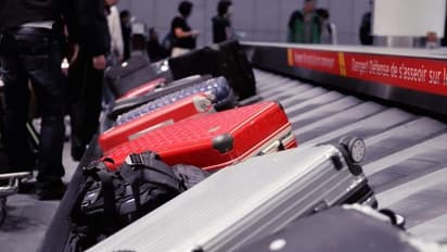 ಮೂರು ವರ್ಷದ ಹಿಂದೆ ಏರ್ಪೋರ್ಟ್ನಲ್ಲಿ ಕಳೆದುಕೊಂಡ ಬ್ಯಾಗ್ ಮರಳಿ ಸಿಕ್ಕಿದ್ದೆ ವಿಚಿತ್ರ!