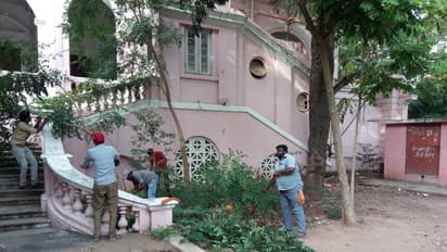 அதிரடியாக தயாராகிறது "ராஜாஜி ஹால்"..... "EXCLUSIVE" படங்கள்...!