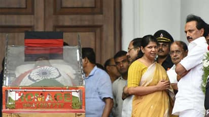Karunanidhi: Why was he buried, not cremated?