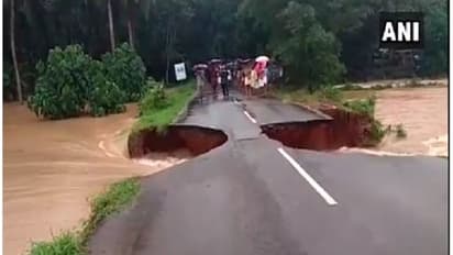 ಕೇರಳದ ಮಳೆ ಅಬ್ಬರಕ್ಕೆ ಕೊಚ್ಚಿಹೋದ ರಸ್ತೆ...ವಿಡಿಯೋ