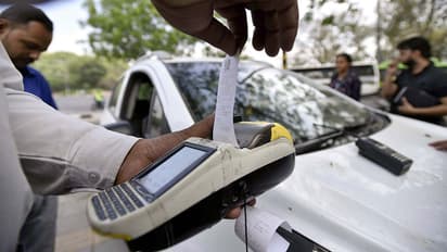 वाहन चालकों के लिए खुशखबरी, वाहन चलाते समय कागजात रखने की जरुरत नहीं