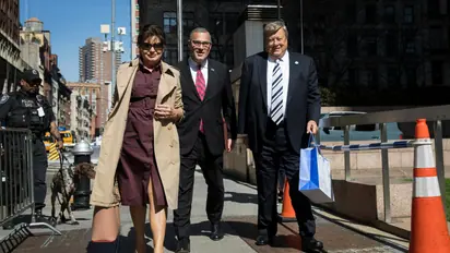 Melania Trump's parents used 'chain migration' denounced by her husband, to earn US citizenship