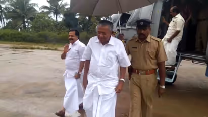 തകര്ന്ന പ്രദേശങ്ങളുടെ പുനര്നിര്മാണം വെല്ലുവിളി നിറഞ്ഞ ഉത്തരവാദിത്തം: മുഖ്യമന്ത്രി