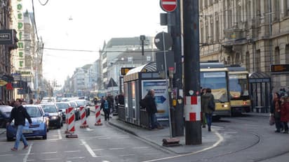 തെരുവില് പിന്തുടര്ന്നതിന് പരാതി; പ്രതിയെ കണ്ട പൊലീസ് തകര്ന്നു