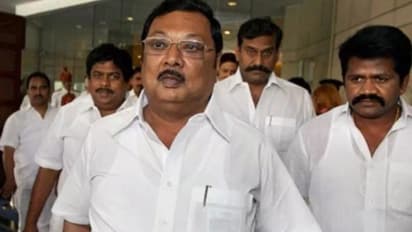 డీఎంకెలో ఆళగిరి చిచ్చు: స్టాలిన్ మద్దతుదారుల్లో ఆందోళన, ఏం జరుగుతోంది?