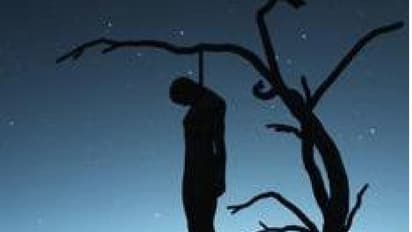 విషాదం: భర్త, కొడుకు మృతి తట్టుకోలేక తల్లి , కూతురు సూసైడ్