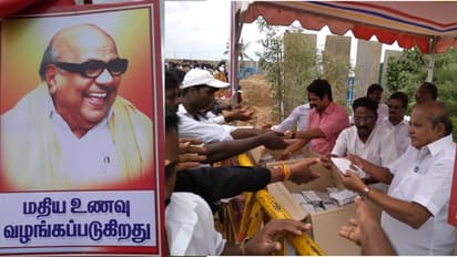 சமாதி சாப்பாடு! தி.மு.க உருவாக்கும் புது டிரெண்ட்...