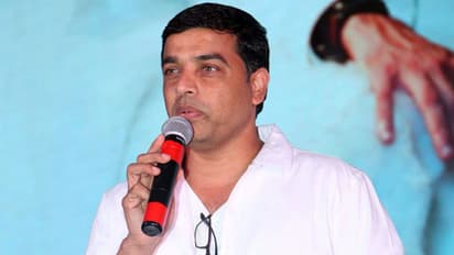 దిల్ రాజు ఓటు సమంతకే, కానీ డైరక్టర్ ఏమో...