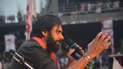 జనసేనలోకి 20 మంది ఎమ్మెల్యేలు, పవన్ తో చర్చించారు