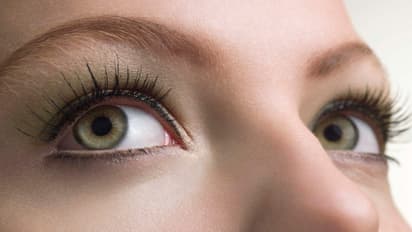 కంటి చుట్టూ డార్క్ సర్కిల్స్... తొలగించే సింపుల్ చిట్కా