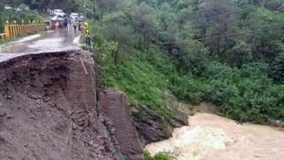 ഹിമാചലില് നൂറ്റാണ്ട് കണ്ട ശക്തമായ മഴ; 19 മരണമെന്ന് റിപ്പോര്ട്ട്