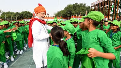 Independence Day: When PM Modi gave schoolkids memories to cherish and left SPG jittery