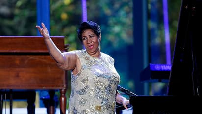 'Queen of Soul' Aretha Franklin dies at 76, leaves millions of fans grief-stricken