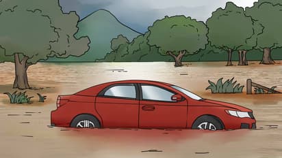 വാഹനത്തില് വെള്ളം കയറിയോ? ഇൻഷുറന്സ് ലഭിക്കുമോ? ഇതാ അറിയേണ്ടതെല്ലാം