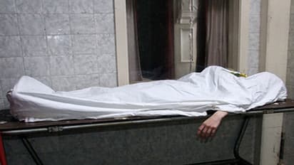 డెంగ్యూతో వైద్యుడి మృతి...హైదరాబాద్ లో చికిత్స పొందుతూ....