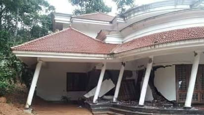 கோடிக்கணக்கில் செலவு செய்து கட்டப்பட்ட வீடுகள் நாசம்... வரலாறு காணாத கன மழையால் பேரழிவு!