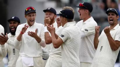 உலகத்தையே முடக்கிய கொரோனாவால் இந்த கிரிக்கெட் வீரரை மட்டும் முடக்க முடியல