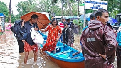 Kerala floods: RSS's social service in full swing with 10,000 volunteers; swayamsevaks come to victims' rescue