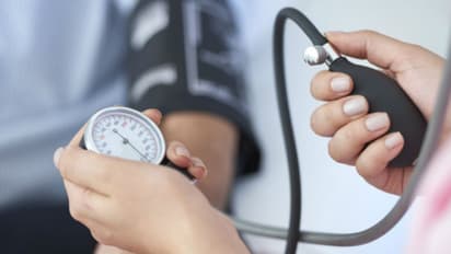 രക്തസമ്മർദ്ദം കുറയ്ക്കാൻ സഹായിക്കുന്ന ചില ഭക്ഷണങ്ങൾ