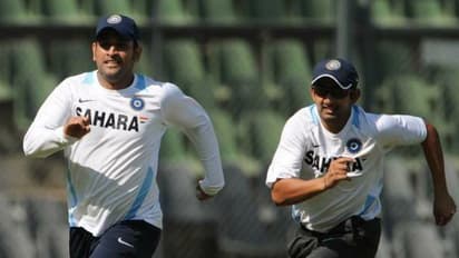 రాజకీయాల్లోకి ధోనీ, గంభీర్..?