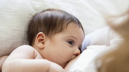 ಮಗು Lefty ನಾ Righty? ತಾಯಿ ಎದೆ ಹಾಲುಣಿಸುವಾಗ್ಲೇ ಗೊತ್ತಾಗುತ್ತೆ!