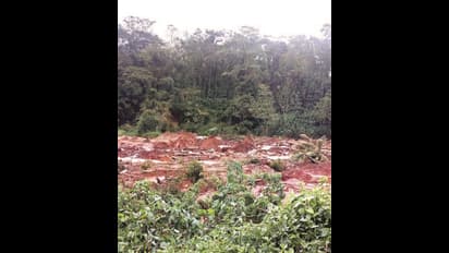 ಈ ಊರಲ್ಲಿ ಉಳಿದಿದ್ದು ಕೇವಲ ಸ್ಮಶಾನ ಮೌನ