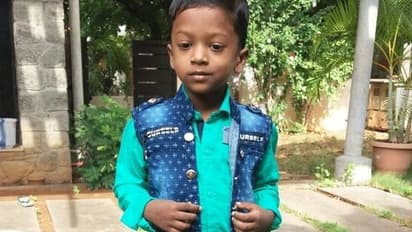 பெற்றோர்களின் செல்ஃபி மோகத்தால் பறிபோன குழந்தையின் உயிர்!