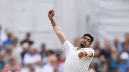 ನೋ ಬಾಲ್ ಹಾಕಿ ಮತ್ತೆ ಟ್ರೋಲ್ ಆದ ಬುಮ್ರಾ