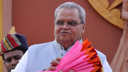 Satya Pal Malik sworn in as new Governor of Jammu and Kashmir in Srinagar