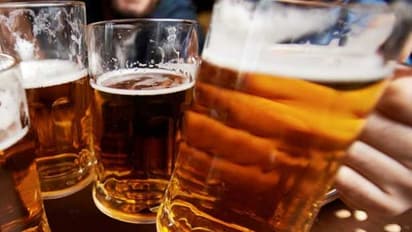 ಬೆಂಗ್ಳೂರಲ್ಲಿ ಬಿಯರ್ ಸಿಗ್ತಿಲ್ಲ: ಯಾಕೆ ಎಂಬುದಕ್ಕೆ ಉತ್ತರವೂ ಸಿಗ್ತಿಲ್ಲ!