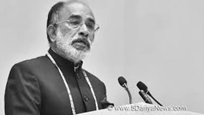 'గుజరాత్ భూకంపానికి విదేశీ సహాయం తీసుకొన్నారు, కేరళకు ఎందుకొద్దు'