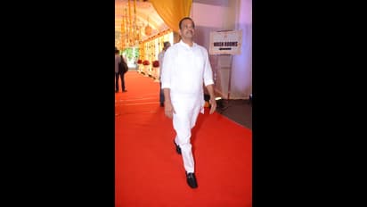 బండ్ల గణేష్ అన్న కూతురి పెళ్లిలో ప్రముఖుల సందడి (పోటోలు)