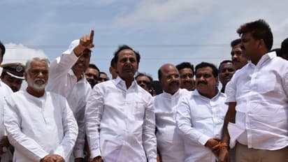 20 రోజుల్లో రెండో సారి హస్తినకు కేసీఆర్: ముందస్తుపై పుకార్ల జోరు