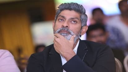 నిన్ను, నీ కొడుకుని చంపేస్తాం: హీరో జగపతిబాబు సోదరుడికి బెదిరింపు కాల్స్