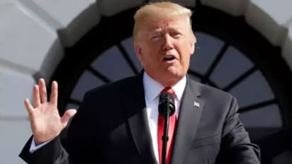 ಅಮೆರಿಕ ಧ್ವಜದ ಚಿತ್ರವನ್ನೇ ತಪ್ಪಾಗಿ ಬರೆದ ಟ್ರಂಪ್