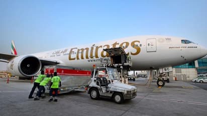 বিদেশ থেকে এসে চলেছে সাহায্য, নেদারল্যান্ডস-পোল্যান্ড থেকে এল অক্সিজেন কনসেনট্রেটর