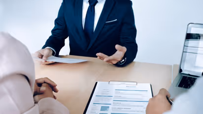 Unemployment : ഇന്ത്യയിൽ 5.3 കോടിയാളുകൾ തൊഴിലന്വേഷിക്കുന്നു: സിഎംഐഇ റിപ്പോർട്ട്